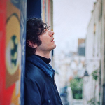 Teddy Attia et Margot Cavalier signent une chanson-permission avec “Jeudi midi”