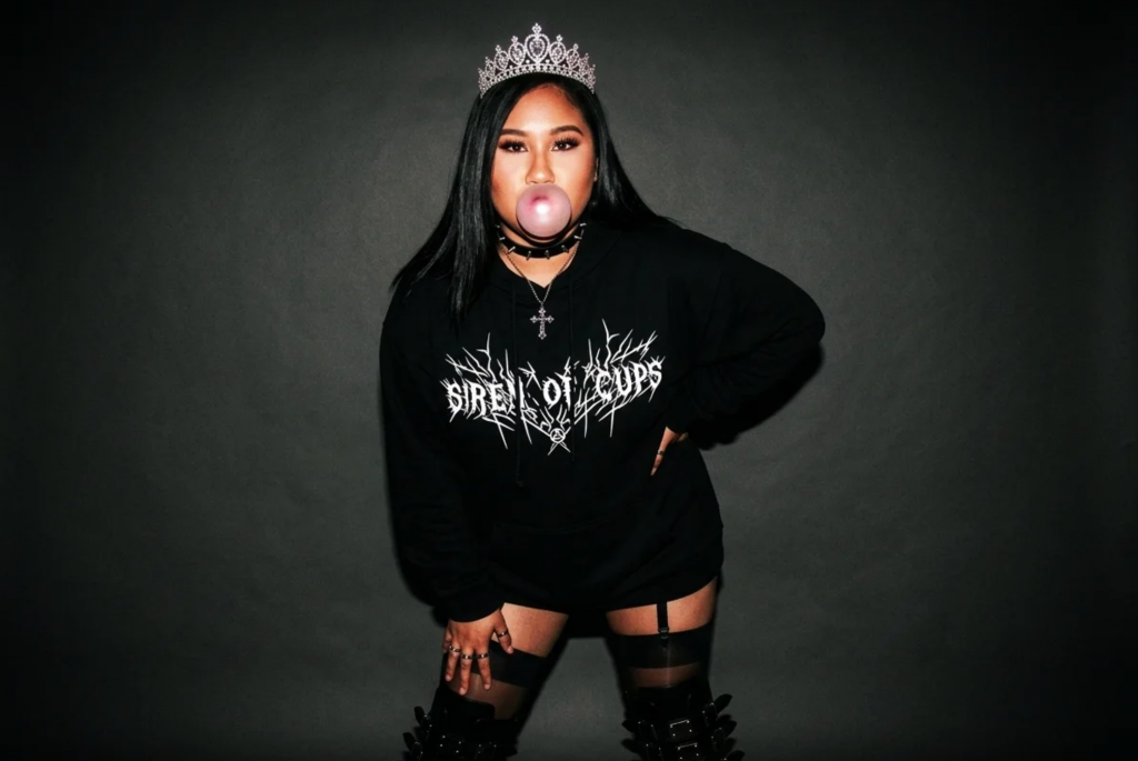 Siren of Cups revient avec un nouveau single envoûtant : « Modern Day Ophelia »